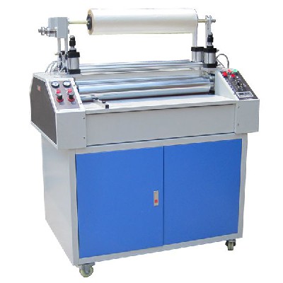 Pattern laminating machine